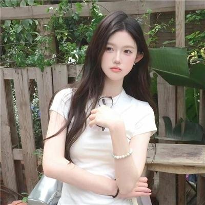 与谁共眠