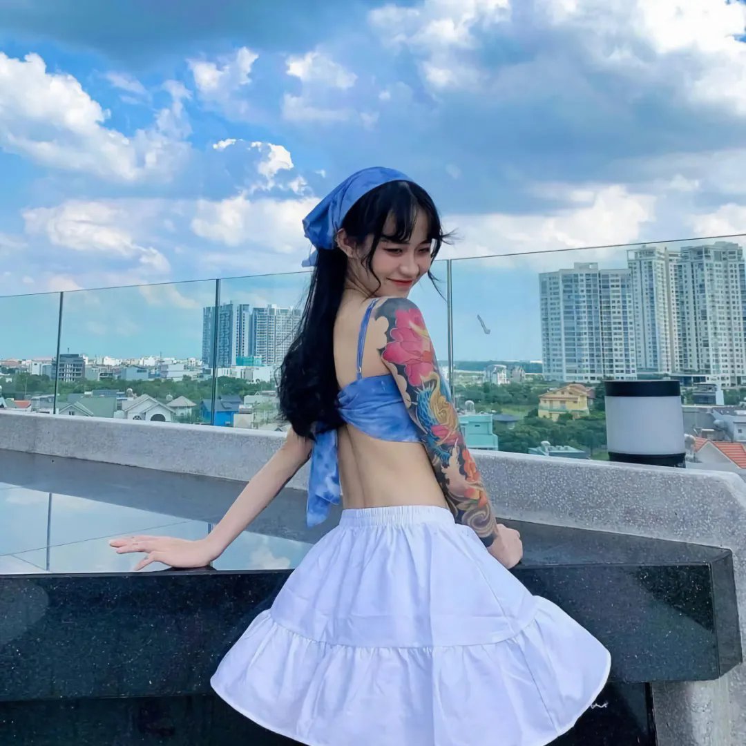 历尽沧桑一美人